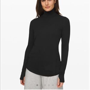 Lululemon turtleneck 🔥